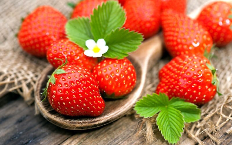 Dâu Tây – Món Quà Xinh Đẹp Ngọt Ngào Của Tự Nhiên